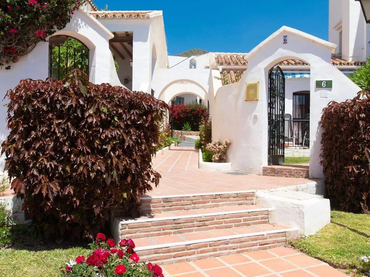 Holiday Home Las Golondrinas By Interhome نيرخا